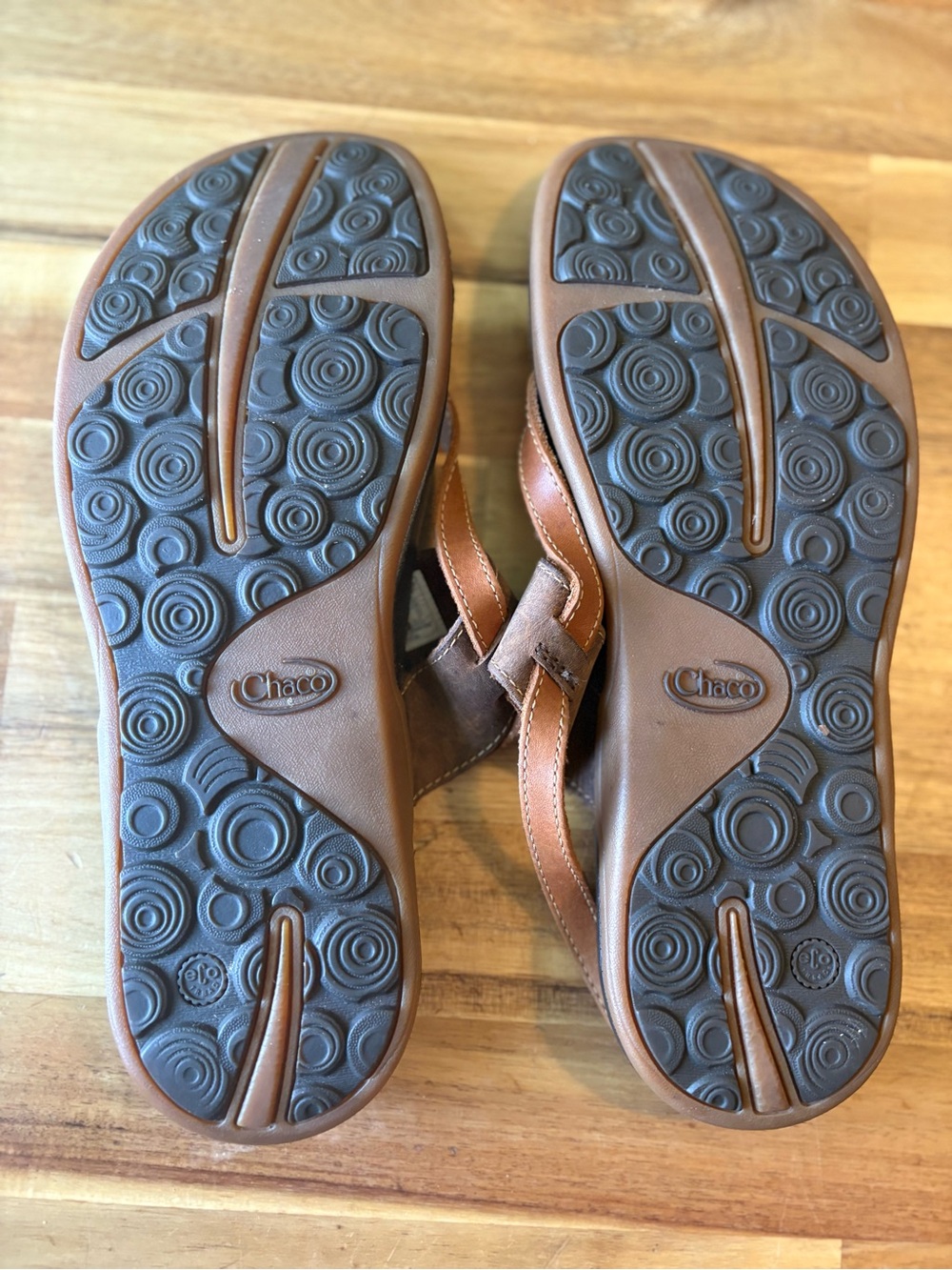 Chaco • Leather • Thong Sandals - Picture 5 of 5